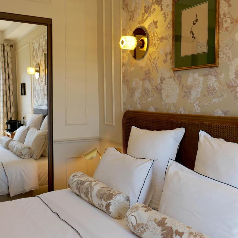 Hôtel Bristol Pau - Chambre Deluxe - 13