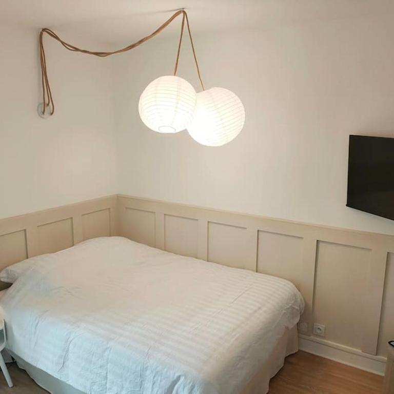Agréable studio avec balcon et parking - Appartement 1 Chambre - 4
