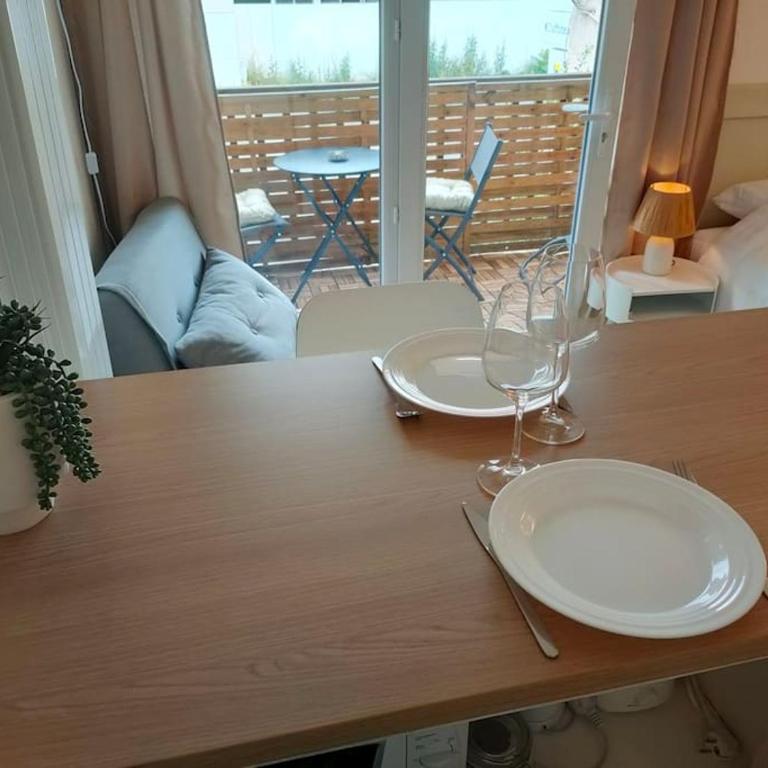 Agréable studio avec balcon et parking - Appartement 1 Chambre - 2
