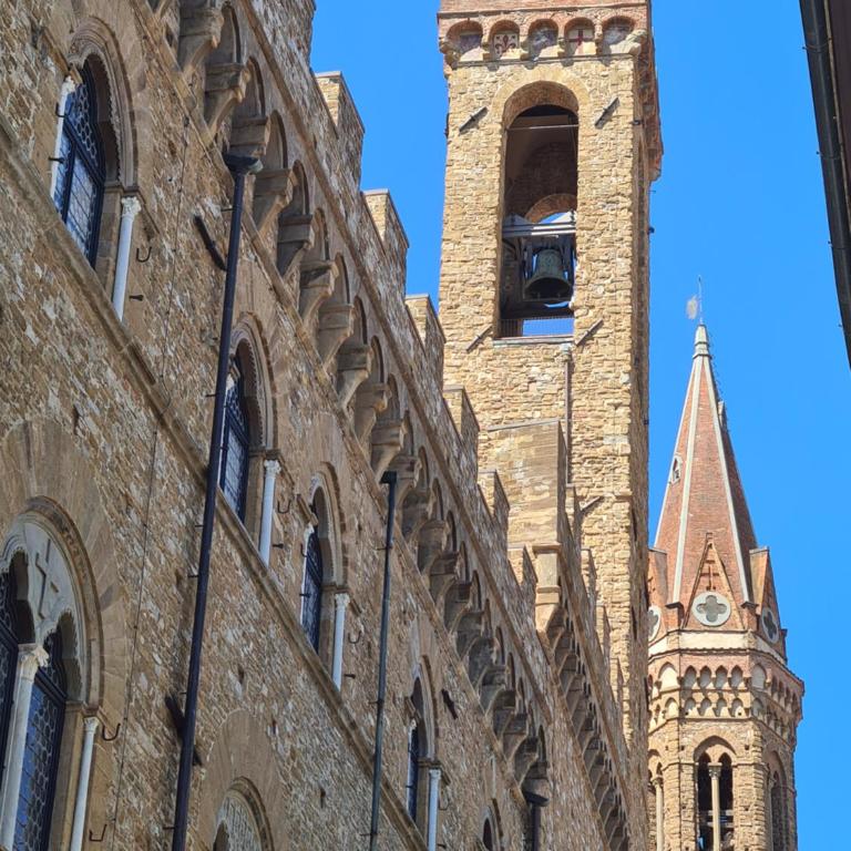 Aurora Suite, in the historic centre, very short walk to all sites, AC bedrooom with in-room BTH, 2nd floor - Appartamento con 1 Camera da Letto - 44