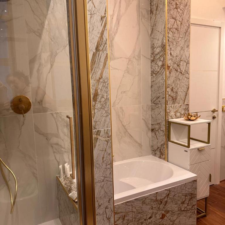Maison d'Or - Appartamento Deluxe con 1 Camera da Letto - 11
