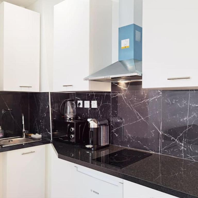 New decored Apt with elevator 50m to Lafayette N9-58 - Appartement 1 Chambre - 8