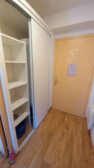 T2 cosy-dans les arbres - One-Bedroom Apartment - 11
