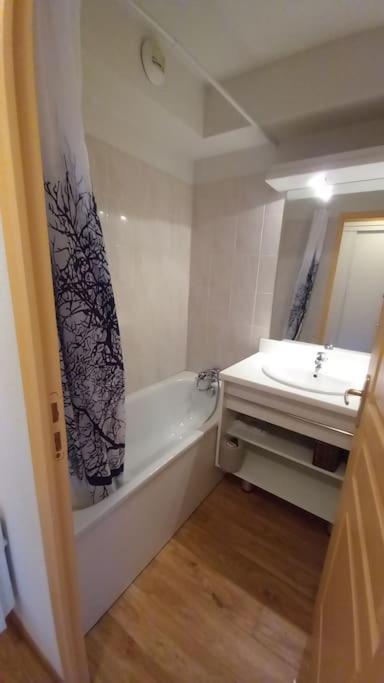 T2 cosy-dans les arbres - One-Bedroom Apartment - 10
