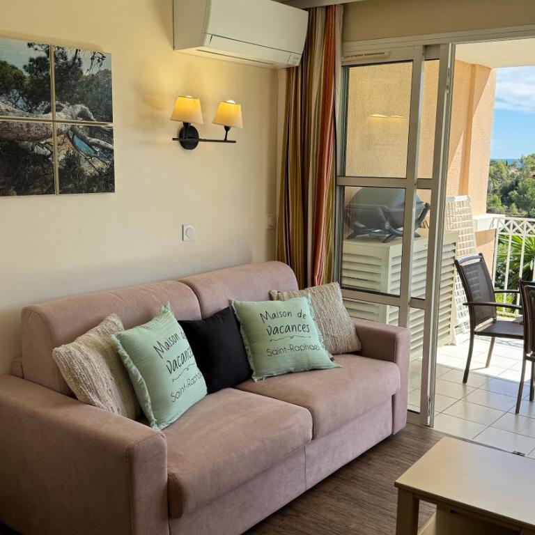CAP ESTEREL Allée des Fleurs - Appartement CLIMATISE 5 personnes vue mer - Apartment mit 1 Schlafzimmer - 7