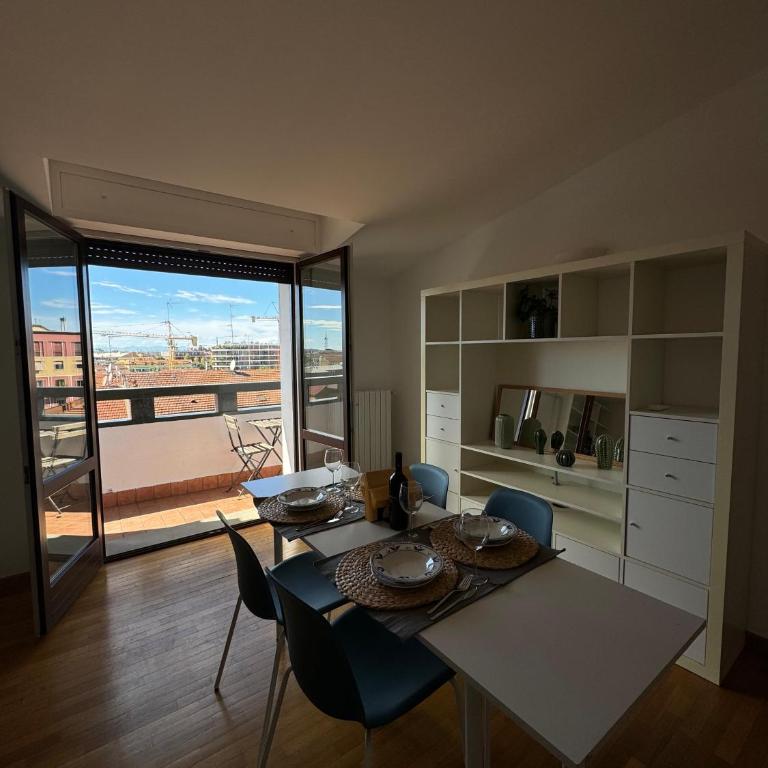 Appartamento Isola- Attico con Balcone - Appartamento con 1 Camera da Letto - 5