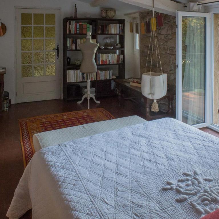 la Tuilerie du Riou - Chambre Double avec Salle de Bains Privative - 6