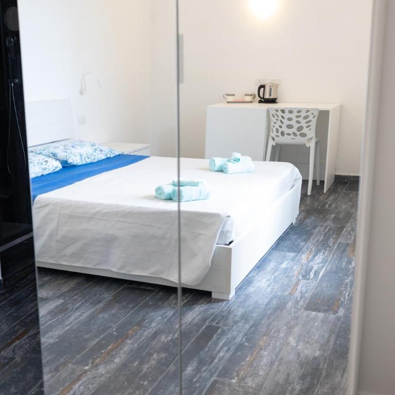 Planetarium Tropea - Double Room with Sea View - 9