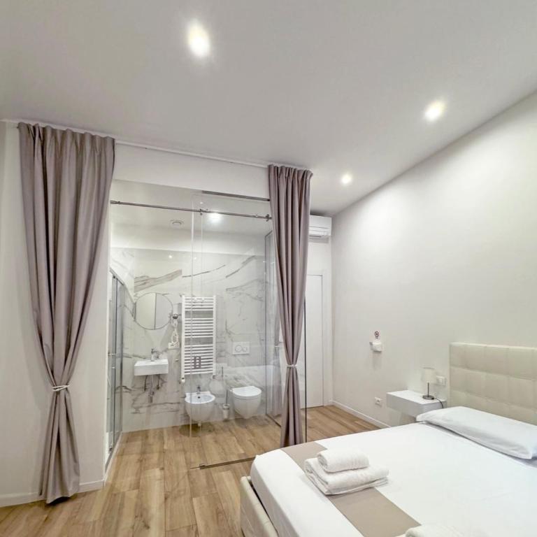 Sweet Florence - Double Room with En-suite Bathroom - 3
