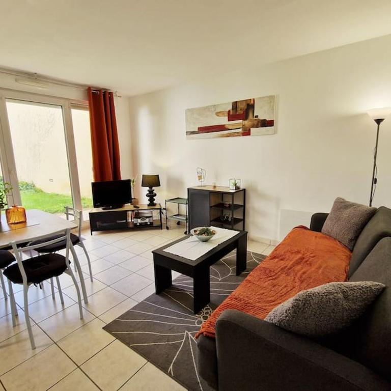 Votre cocon avec baignoire et Wifi à 15 min à pied du centre d'Amiens - Appartement 1 Chambre - 9