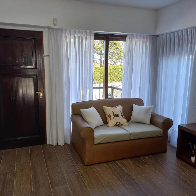 Chalet a estrenar Gruta de Lourdes - Casa de 2 dormitorios - 3