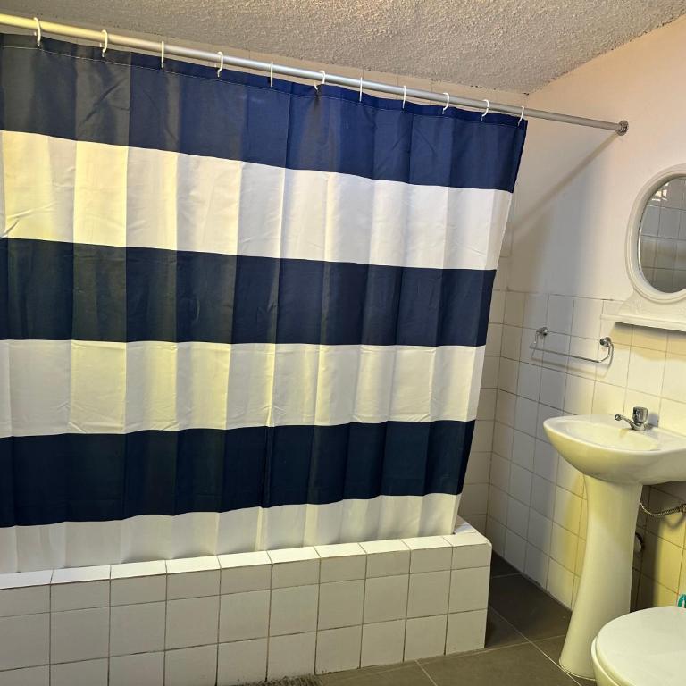 San Miguel, bello depa entero, 3 camas, wifi, terraza y lavadora - Apartamento de 2 dormitorios - 13
