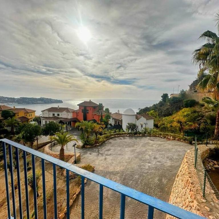 Seaview 2-Bedroom Apartment Pool, Terrace & Cerro Gordo Nature Park - Two-Bedroom Apartment - 8