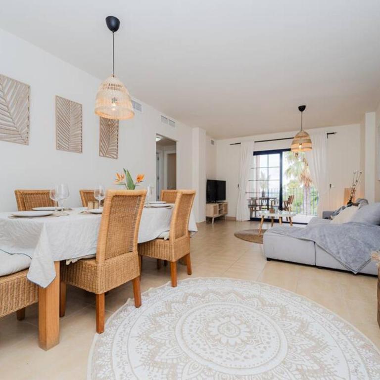 Seaview 2-Bedroom Apartment Pool, Terrace & Cerro Gordo Nature Park - Two-Bedroom Apartment - 11