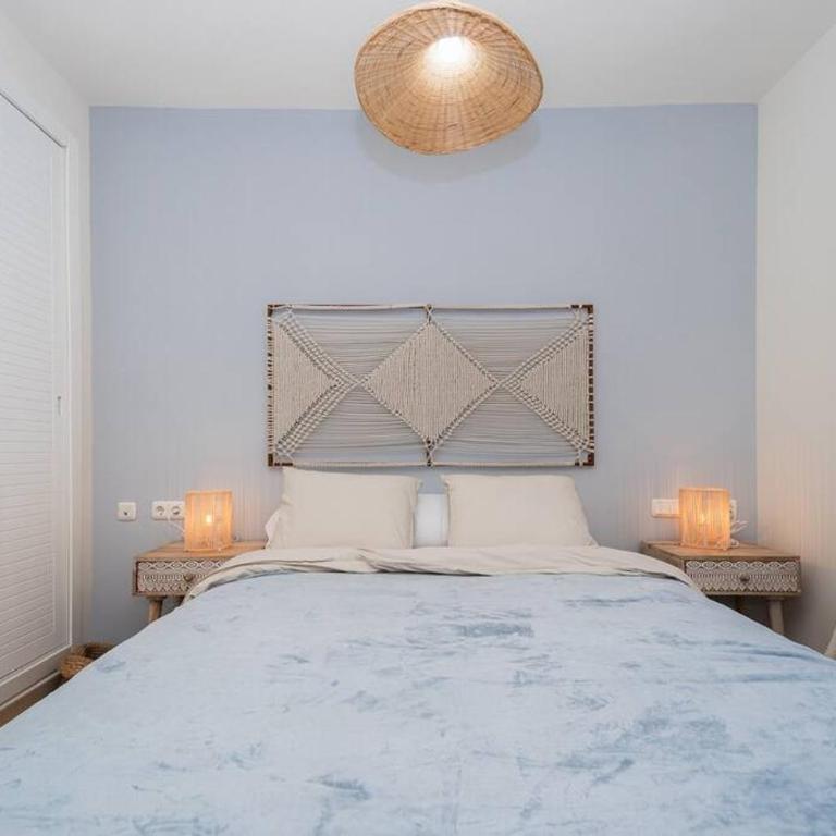 Seaview 2-Bedroom Apartment Pool, Terrace & Cerro Gordo Nature Park - Two-Bedroom Apartment - 22