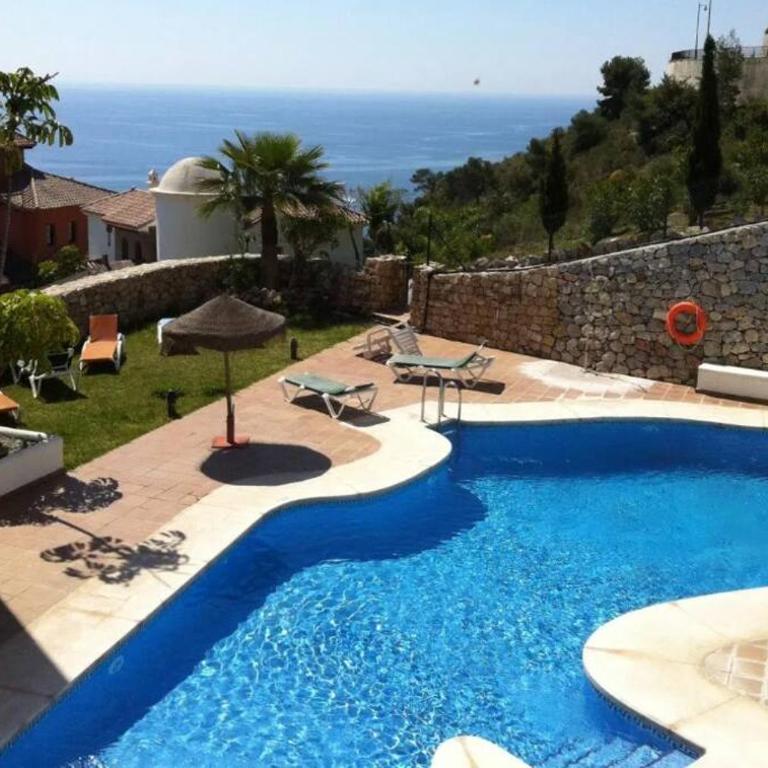 Seaview 2-Bedroom Apartment Pool, Terrace & Cerro Gordo Nature Park - Two-Bedroom Apartment - 1