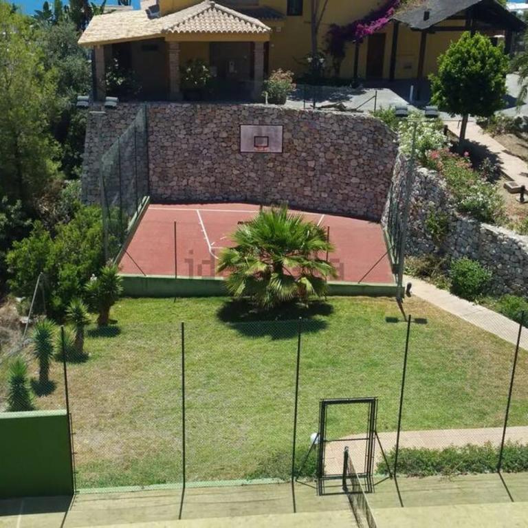 Seaview 2-Bedroom Apartment Pool, Terrace & Cerro Gordo Nature Park - Two-Bedroom Apartment - 31