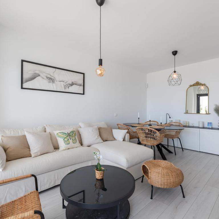 VB Encinar 3BR Apt Sea Views - Three-Bedroom Apartment with Sea View - 4