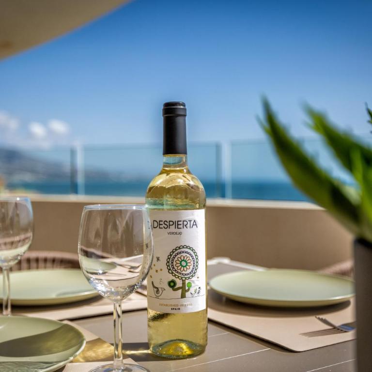 ViVi Homes - Emerald Pool, Sea View, Gym & Sauna - Apartamento con vistas al mar - 10