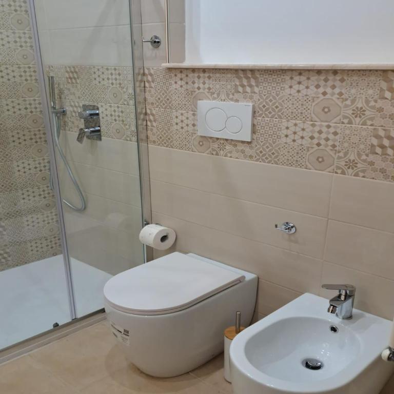 Casa Castello - Appartamento con 2 Camere da Letto - 12