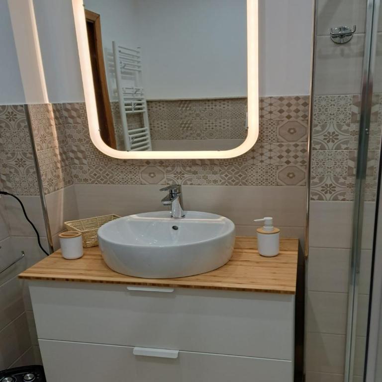 Casa Castello - Appartamento con 2 Camere da Letto - 11