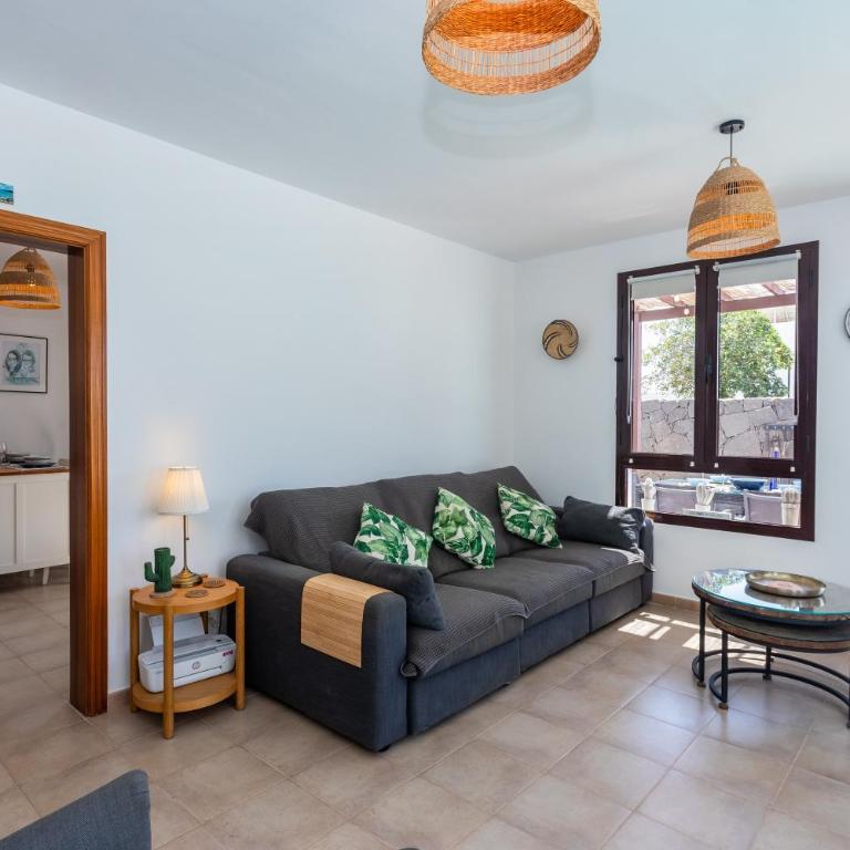 Villa Oliral - Three-Bedroom Villa - 22