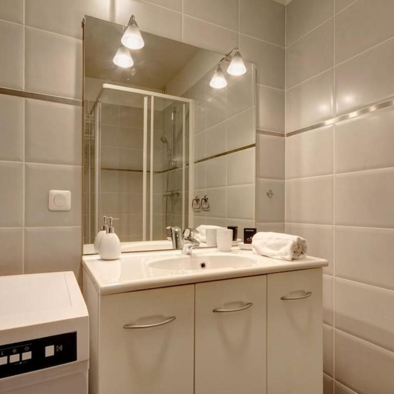 038 - St Denis 2, Appartement 1 CHB, Wifi, Gare St Roch, Centre Ville - Appartement 1 Chambre - 5