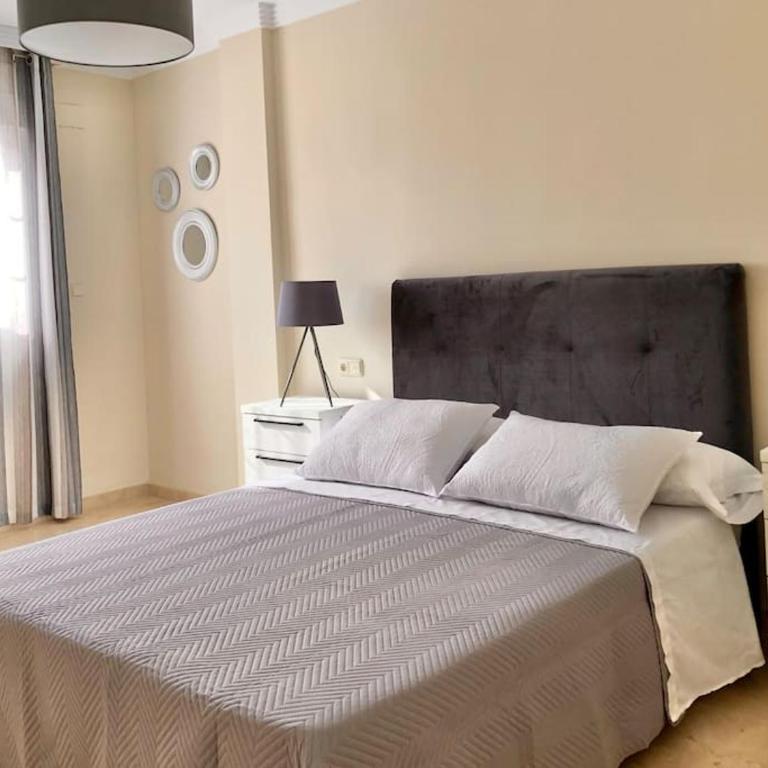 Marbella, Río Real Golf - Three-Bedroom Apartment - 11