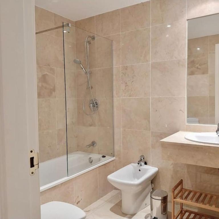 Marbella, Río Real Golf - Three-Bedroom Apartment - 12