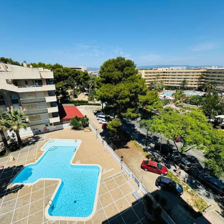 Renovado y moderno espacio con piscina y vistas - Apartamento de 1 dormitorio - 25