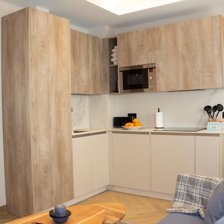 Puerta de la Ribera Suites - Apartamento Clásico - 14