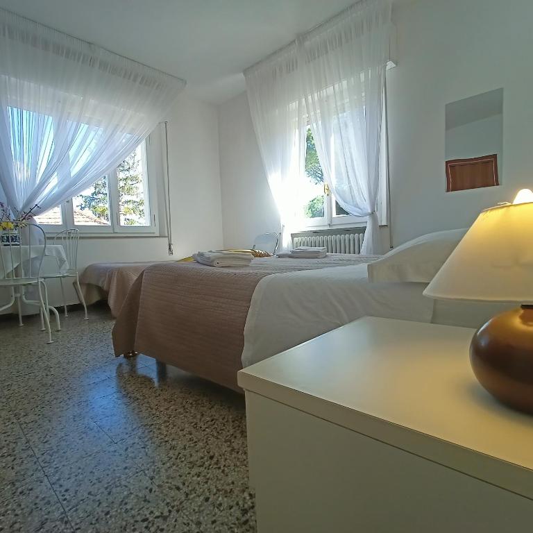 BeeLiving Room&Breakfast - Camera Familiare con Bagno Privato - 8