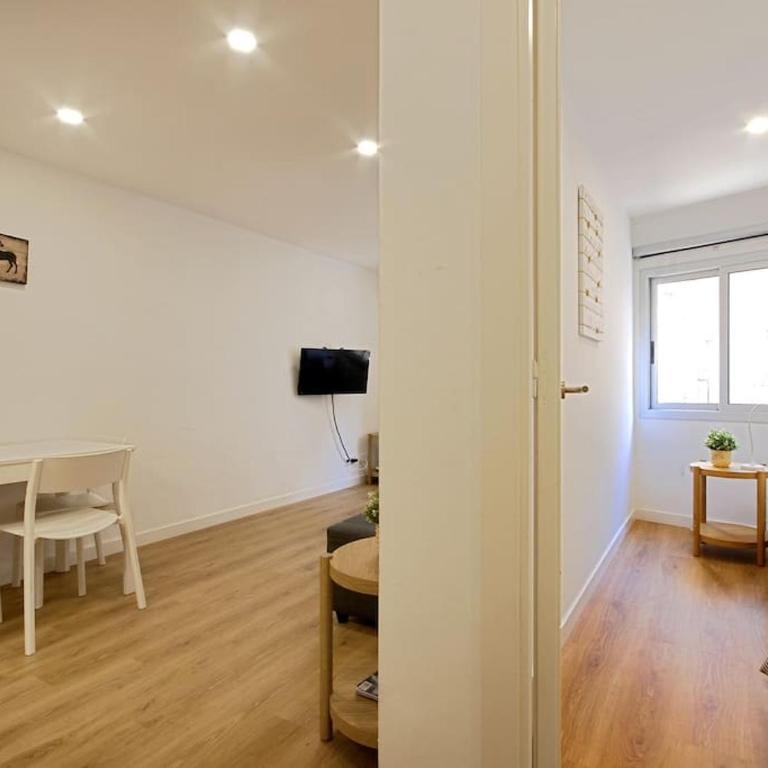 Lovely and cozy apartments near Barcelona - Apartamento Cozy de 2 dormitorios - 2