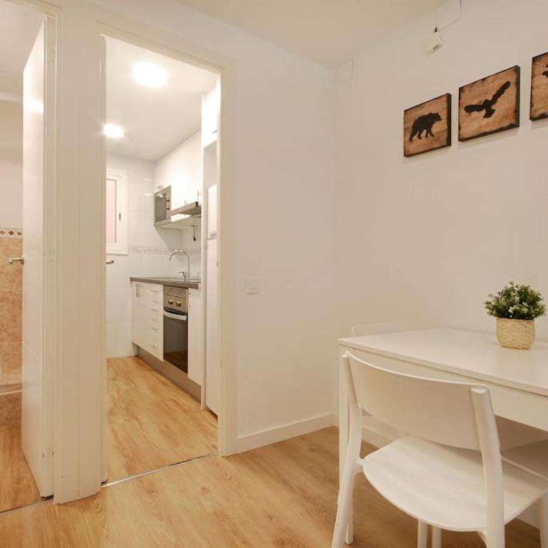 Lovely and cozy apartments near Barcelona - Apartamento Cozy de 2 dormitorios - 8