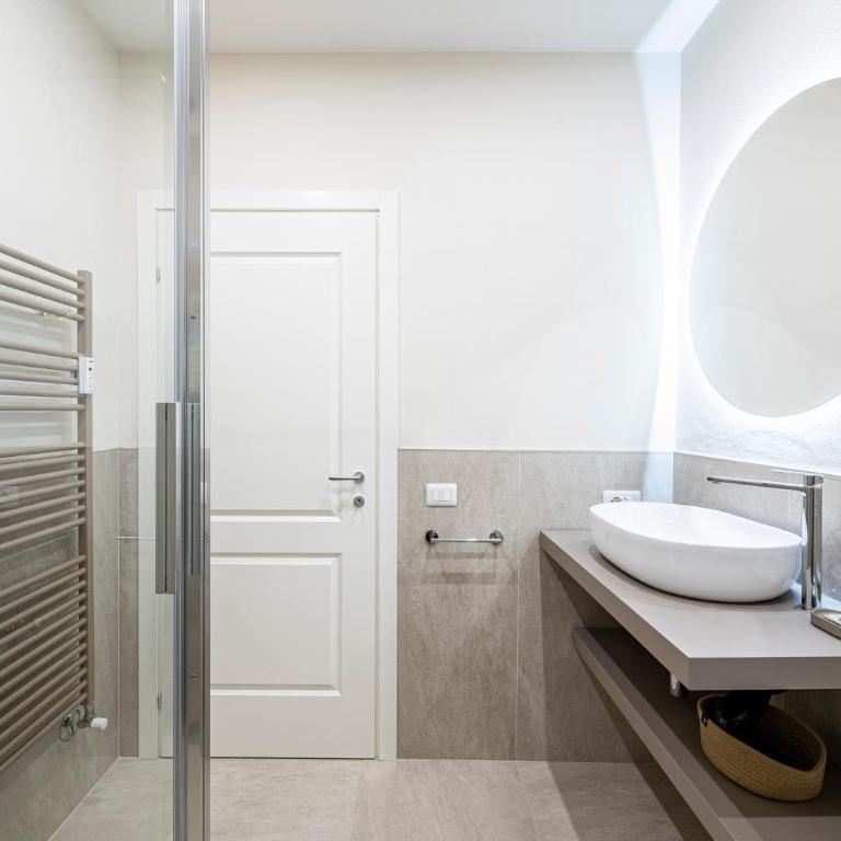 Fortezza da Basso - Center 5 Min & Patio - Appartamento Deluxe con 2 Camere da Letto e Balcone - 19