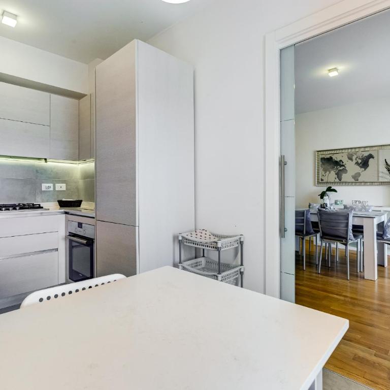 Valle Aurelia Vatican apartment - Beutiful View & Wi-Fi - Three-Bedroom Apartment - 33