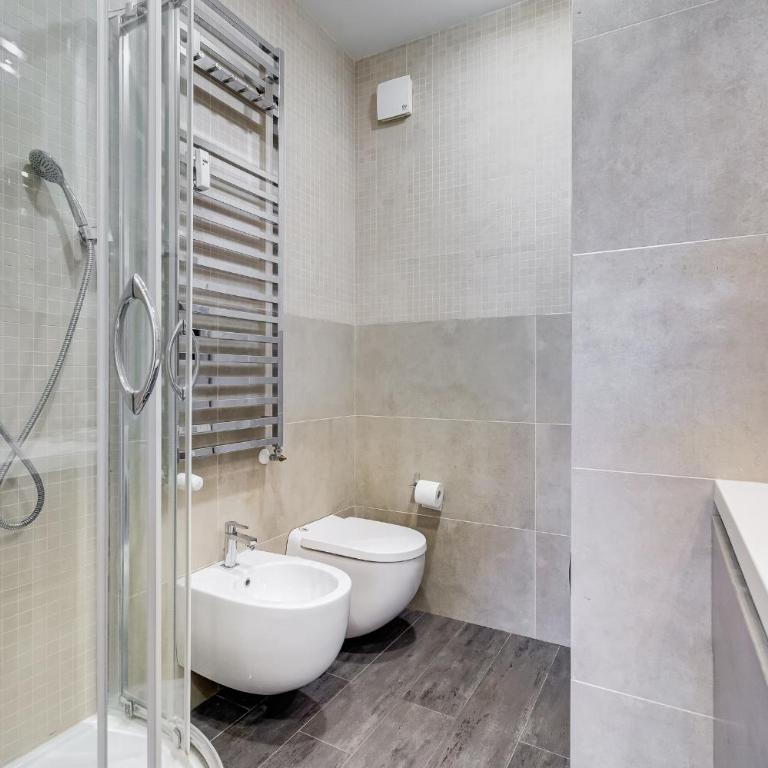 Valle Aurelia Vatican apartment - Beutiful View & Wi-Fi - Three-Bedroom Apartment - 40