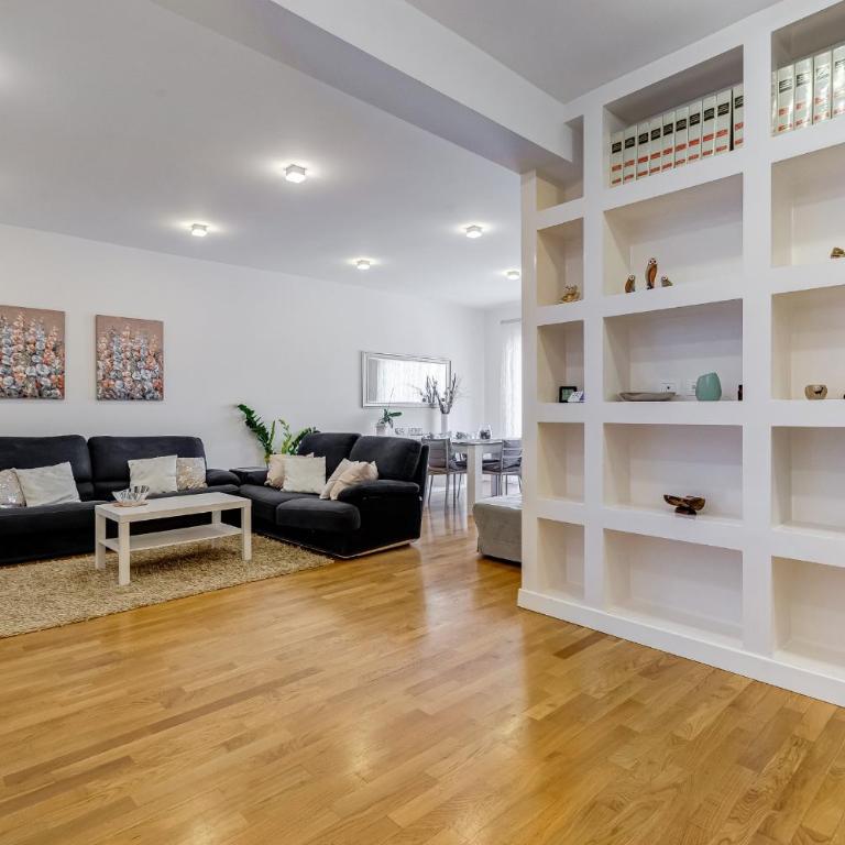 Valle Aurelia Vatican apartment - Beutiful View & Wi-Fi - Three-Bedroom Apartment - 29
