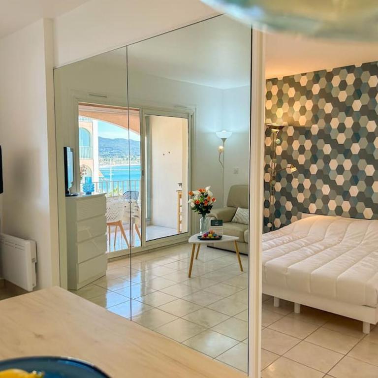 T3 avec garage proche de la mer - Two-Bedroom Apartment - 27