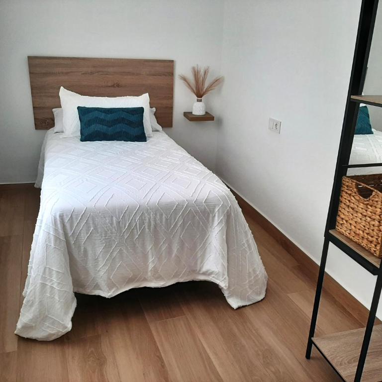 4 Dormitorios -El Rinconcito de Córdoba -Centro - Four-Bedroom Apartment - 40