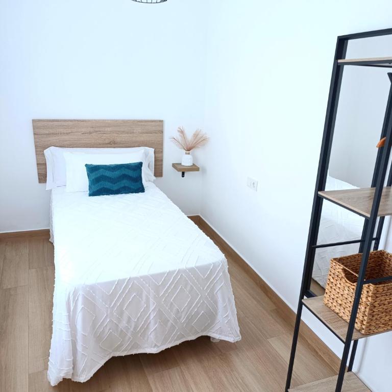 4 Dormitorios -El Rinconcito de Córdoba -Centro - Four-Bedroom Apartment - 39
