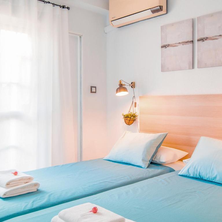 Triana Riverside & Home Cinema - Apartment - 17