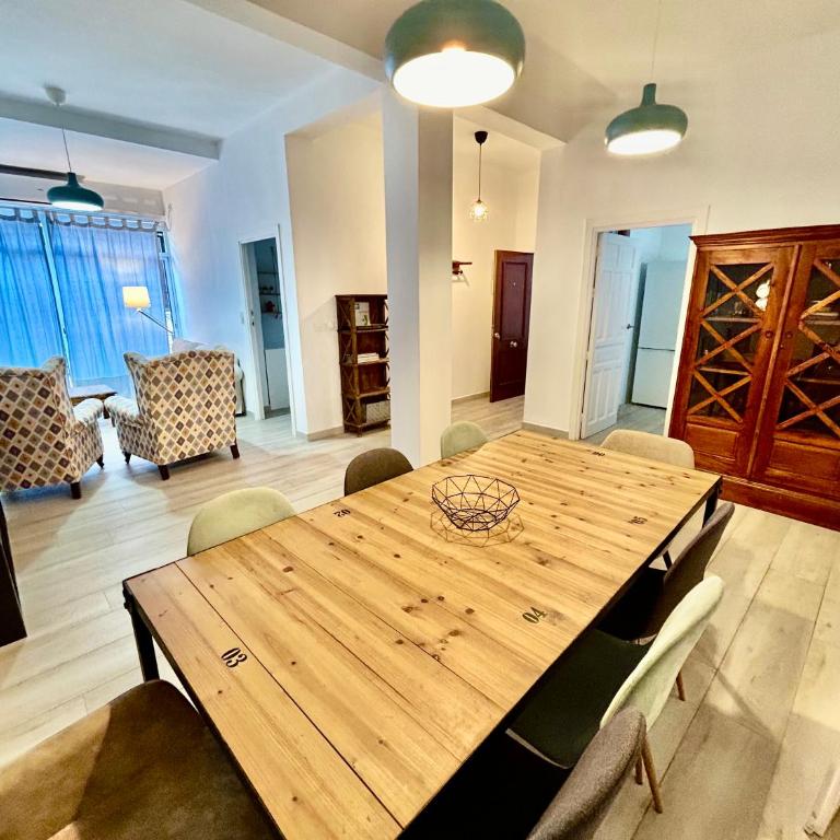 Acogedor apt 8pax 4Bdr 2Bth- CozyHomeSevilla2 - Apartamento - 8