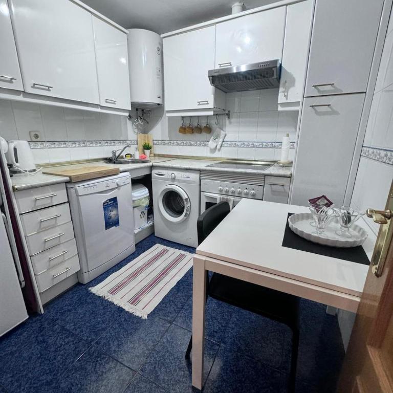 Precioso piso en Sol Madrid - 2 hab - Two-Bedroom Apartment - 32