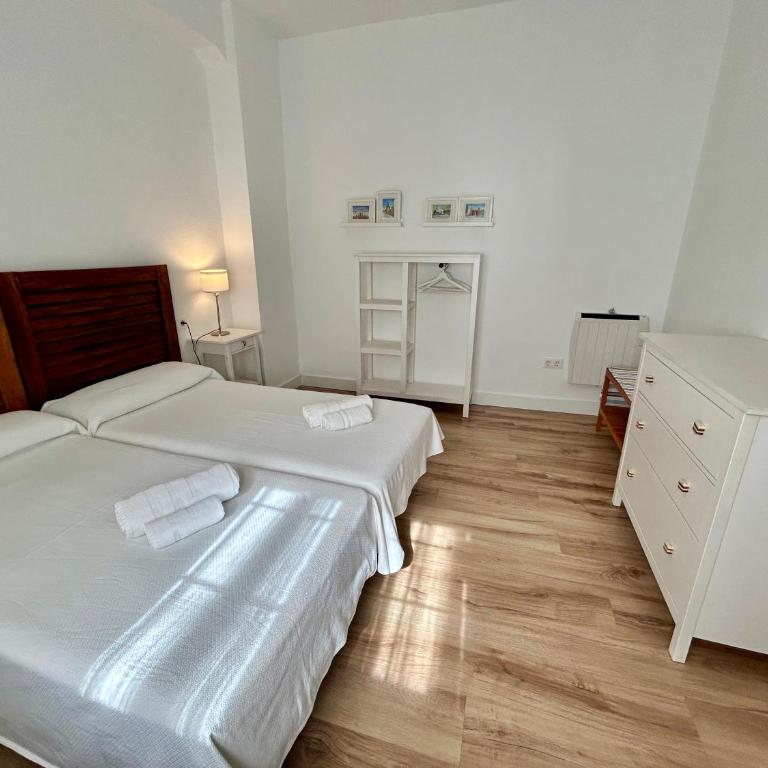 Acogedor apt 6pax 3Bdr 2Bth - CozyHomeSevilla5 - Apartamento de 3 dormitorios - 15