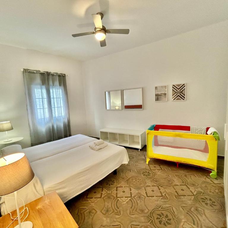 Acogedor apt 8pax 4Bdr 2Bth - CozyHomeSevilla1 - Apartment - 40