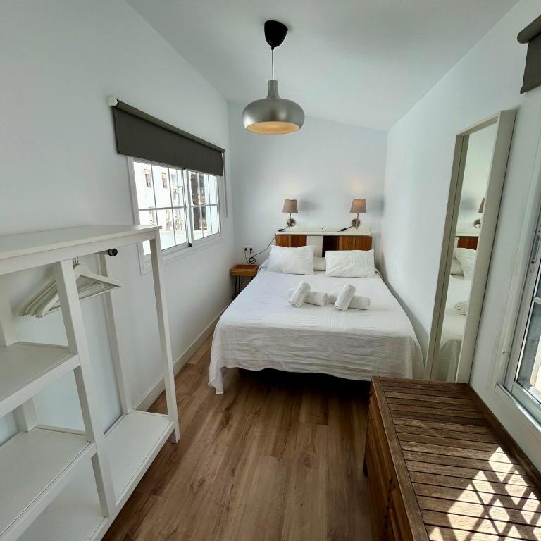Ático con vistas espectaculares a la Catedral - CozyHomeSevilla7 - One-Bedroom Apartment - 16