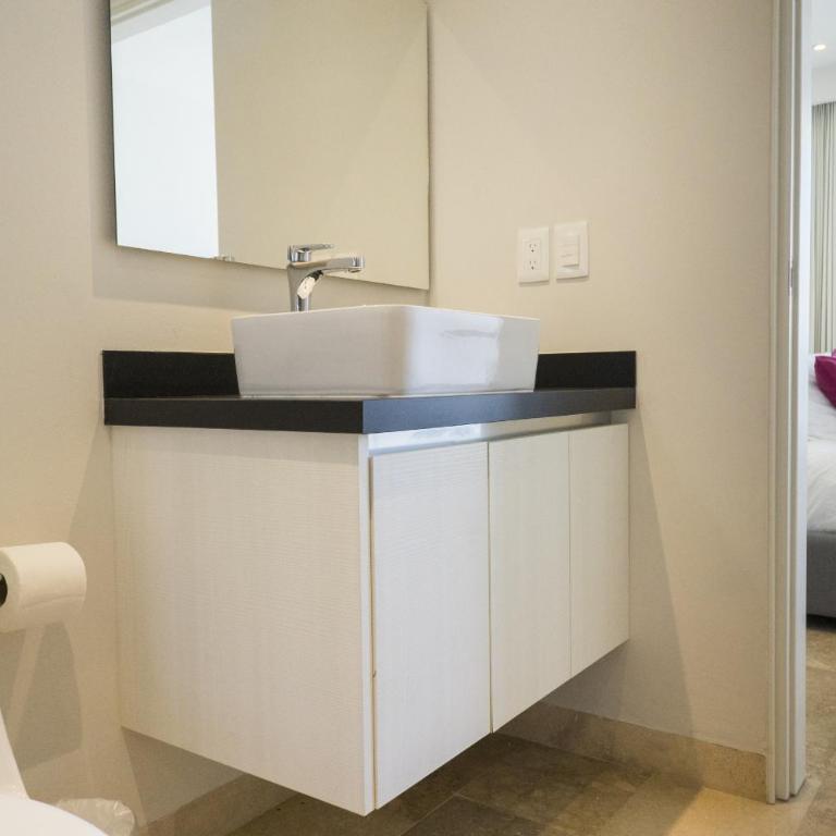 Tropic Playa Apartments - Deluxe Apartment - 8