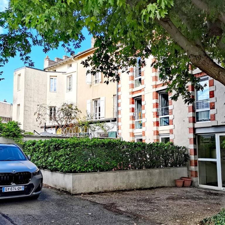 Proche de Nancy centre, appart cinéma rénové avec parking gratuit - Apartment mit 1 Schlafzimmer - 14