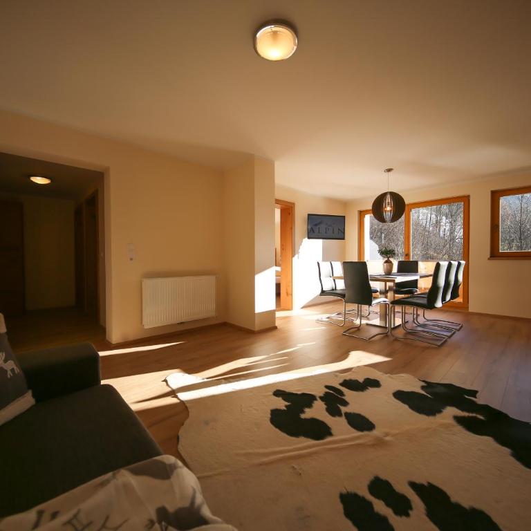 Residence Alpin - Apartment mit 2 Schlafzimmern und Balkon - Nr. 3 - 11